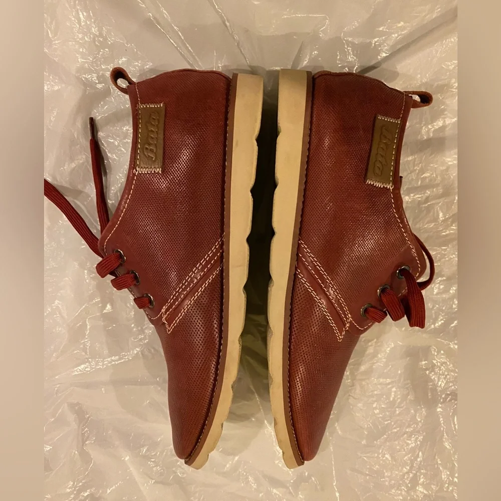 Beta Leather Derbys Shoes cognac red lace up stitched men's size 9